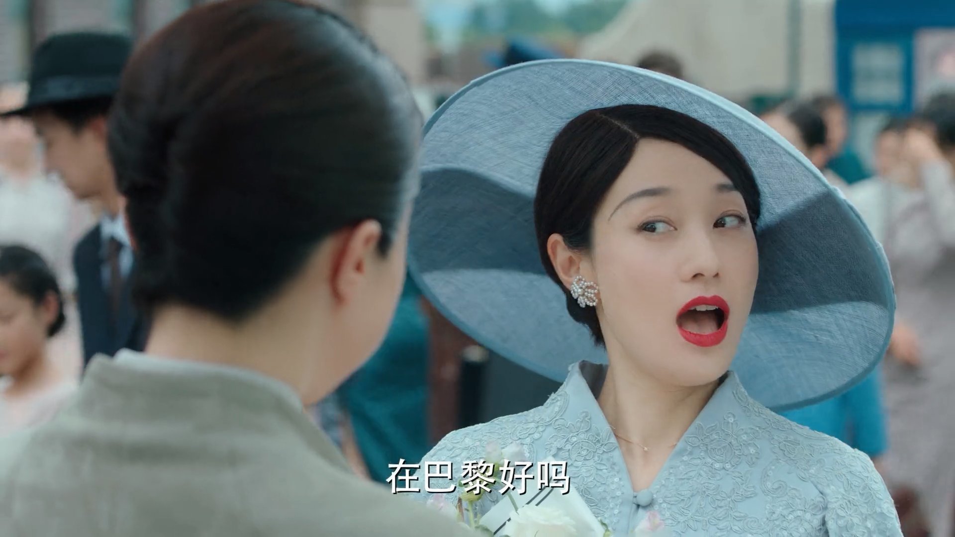 -特色篮球合作品牌推新，打造多样化运动装备与文化产品，篮球队品牌