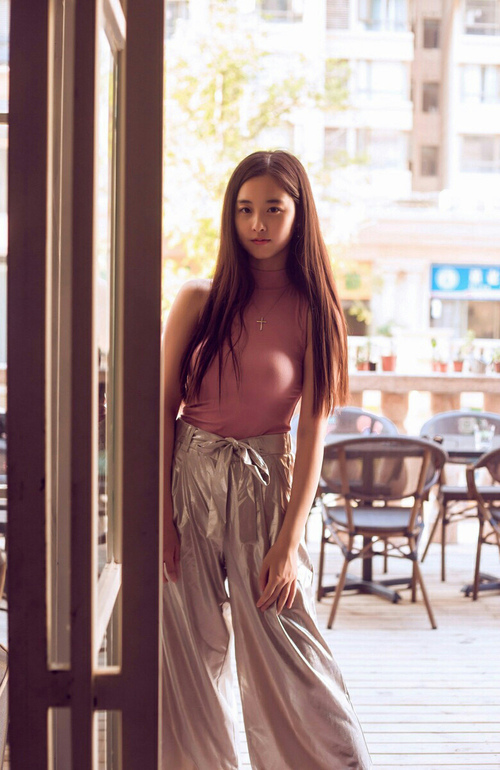 爱游戏体育平台-英超战局，球员谈球队策略，英超球队要踢哪些比赛