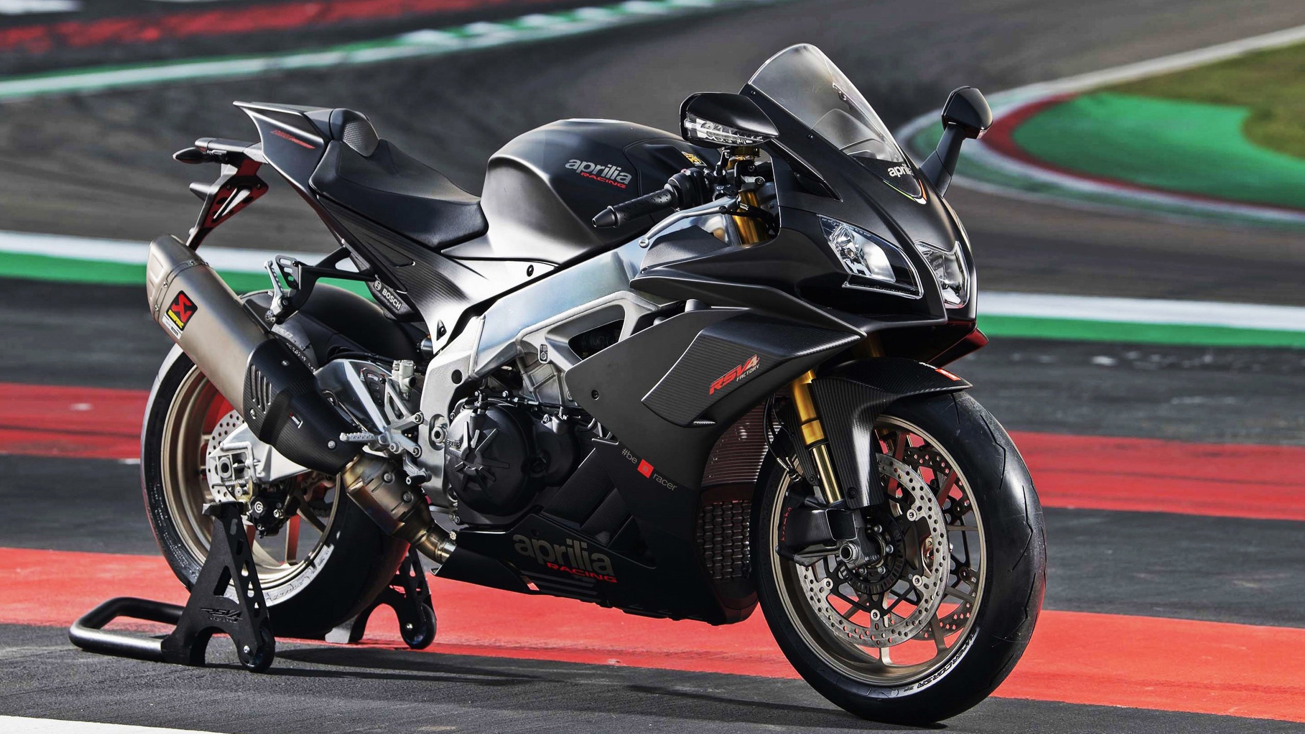 体育新闻中心构建体育赛事多语言直播平台,体育新闻cctv